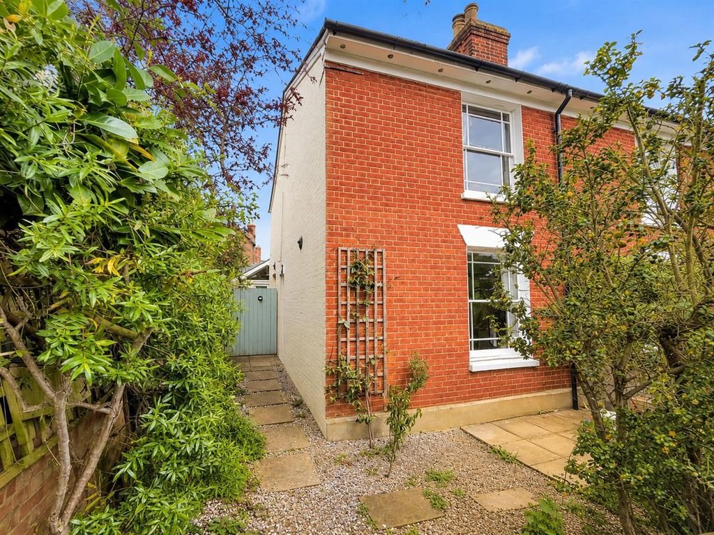 Property photo 1 of 15 1000056240.Png