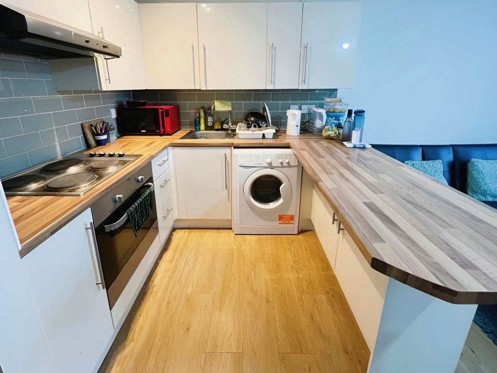 Property photo 2 of 5