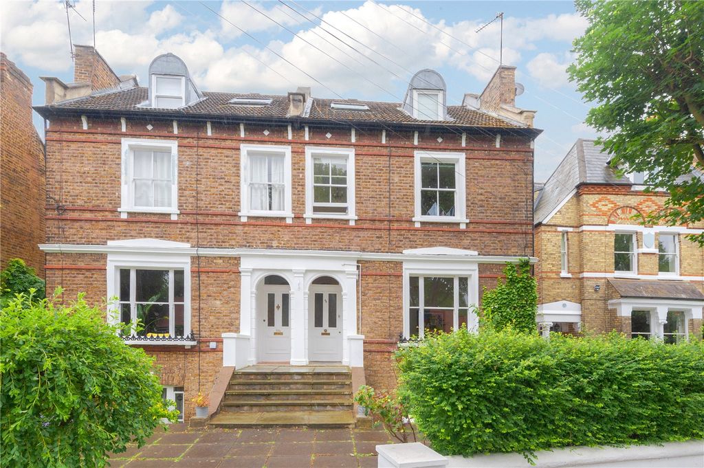 Property photo 1 of 10 Picture No. 02