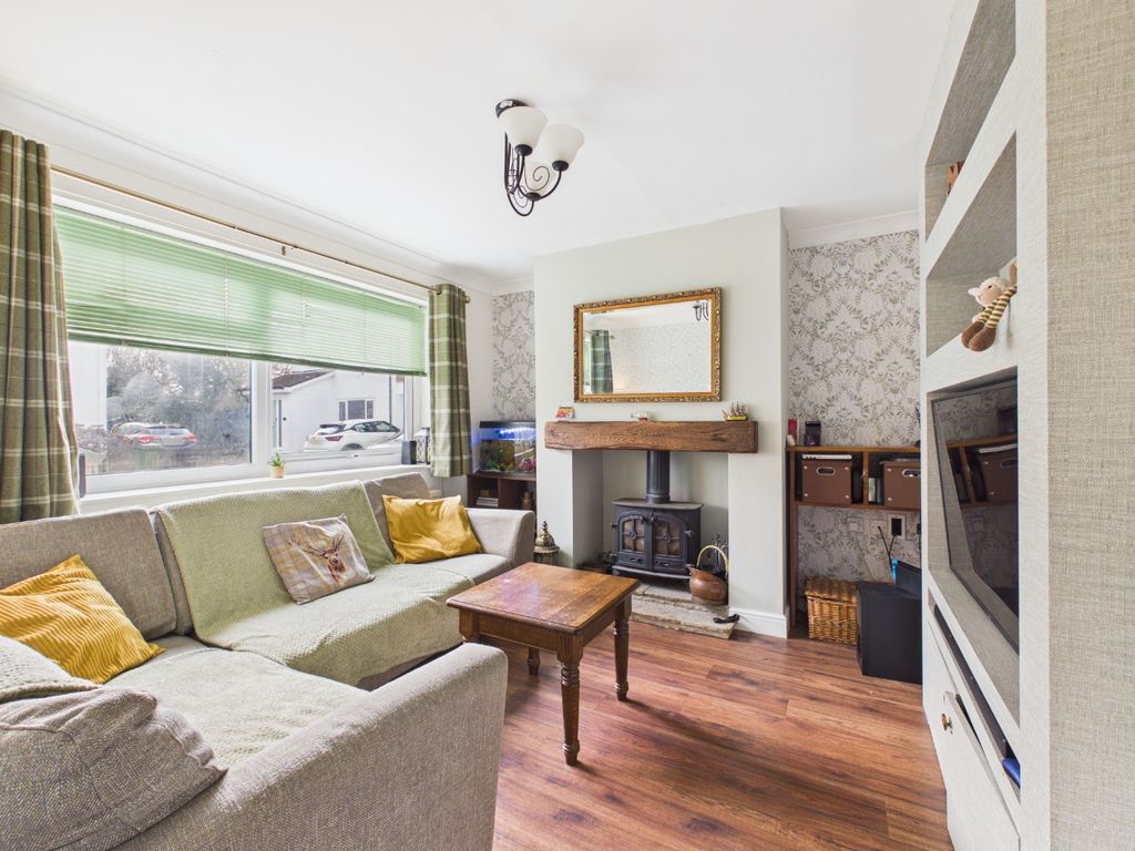 Property photo 2 of 19 4942374