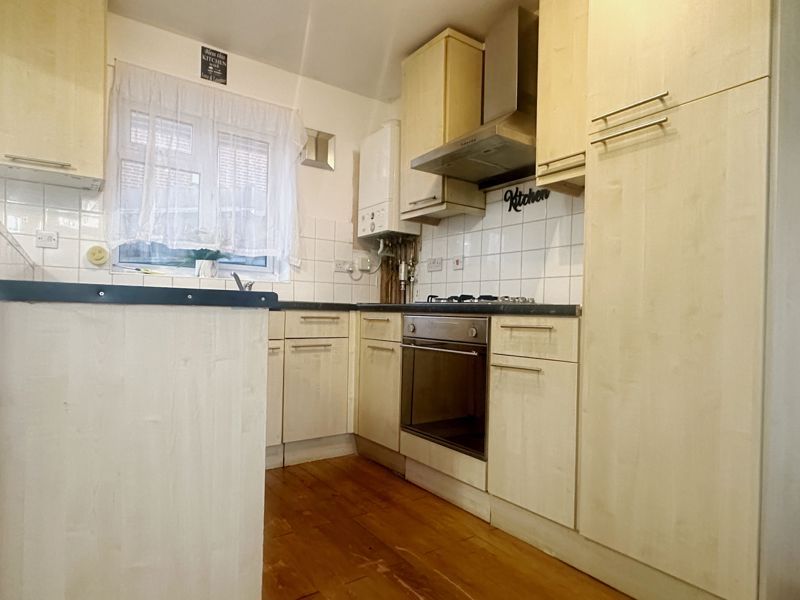 Property photo 3 of 12 Photo 22