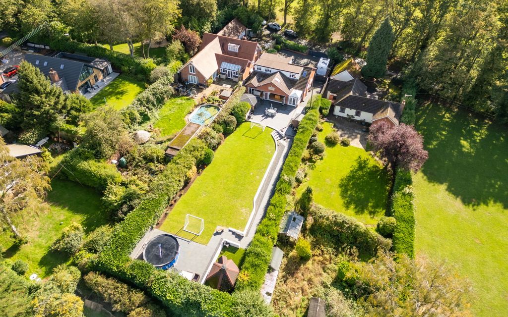 Property photo 1 of 51