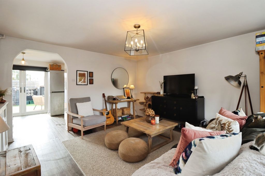 Property photo 3 of 17