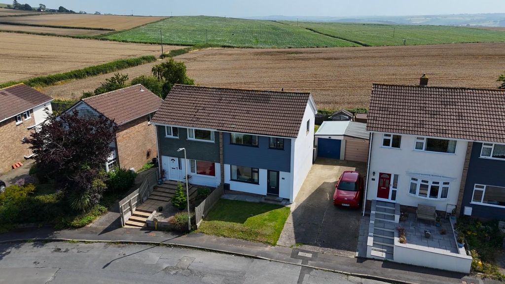 Property photo 1 of 27 Drone 2.Jpg