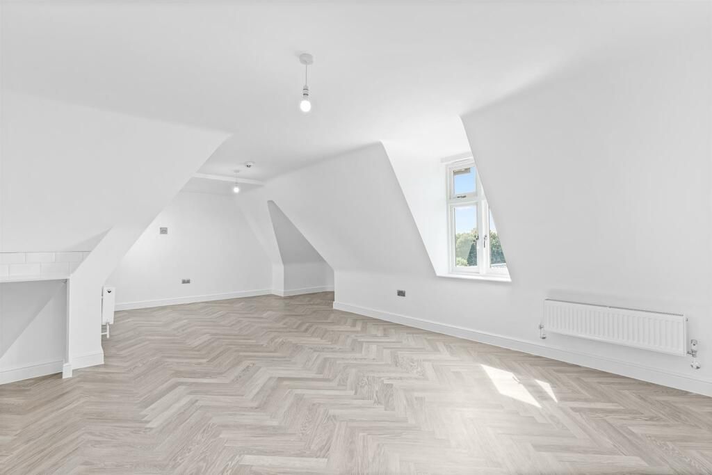 Property photo 2 of 12 Living Room