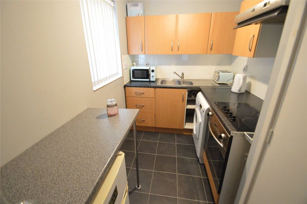 Property photo 3 of 5 Picture No. 01