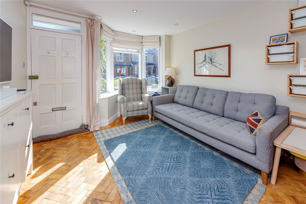 Property photo 3 of 23 Picture No. 07