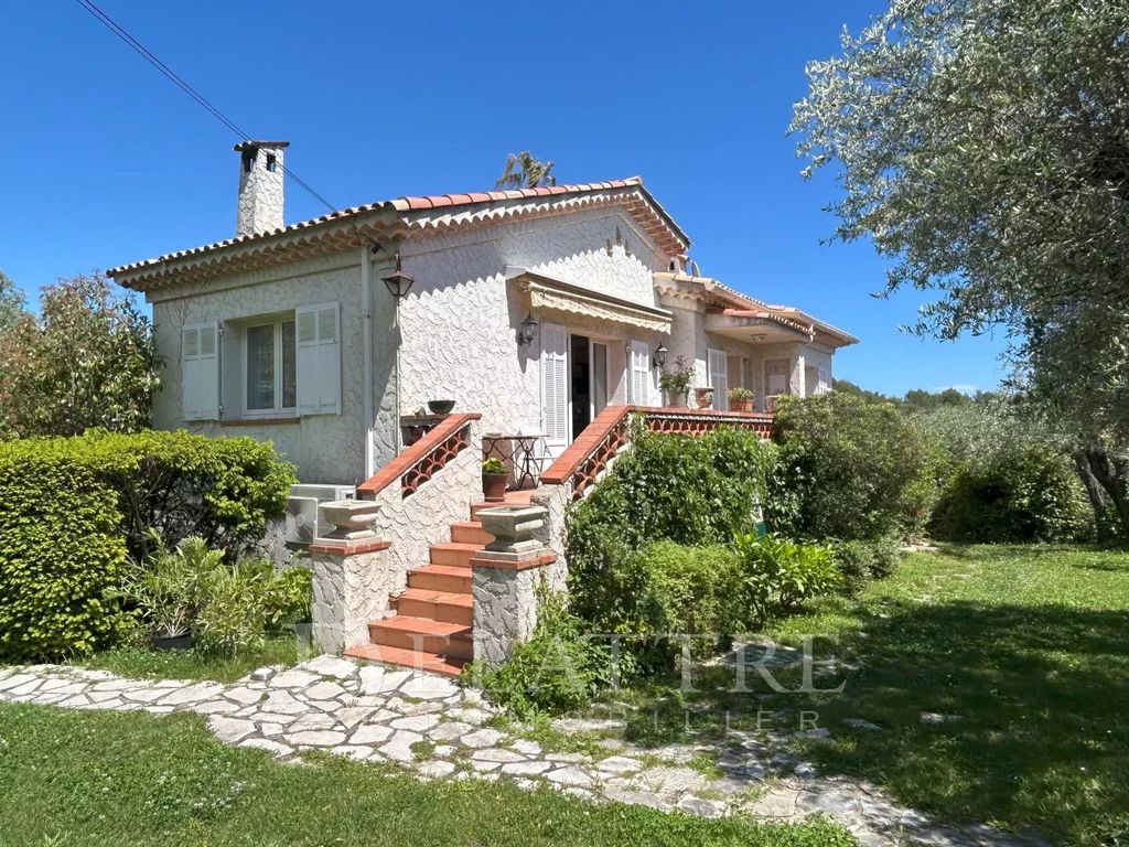 Property photo 3 of 18