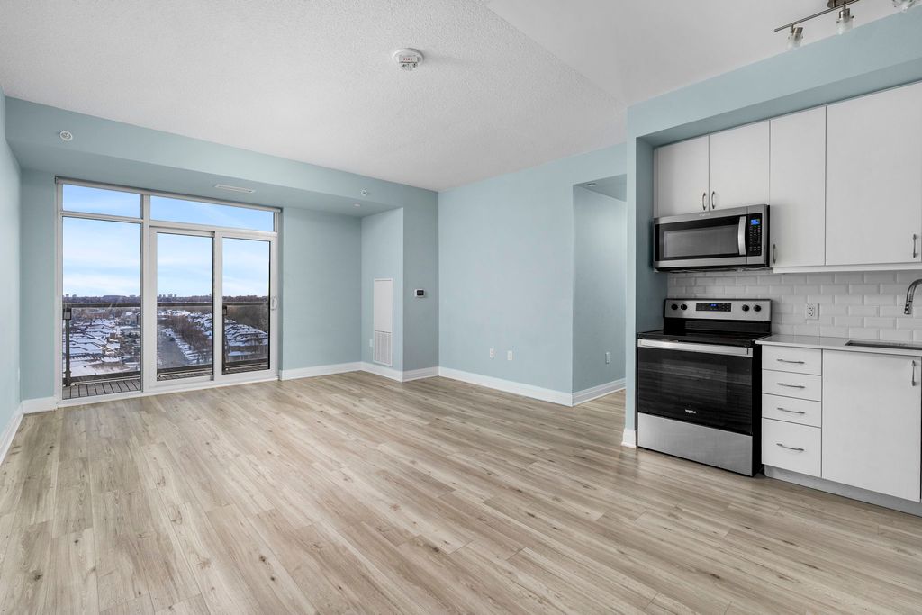 Property photo 2 of 31