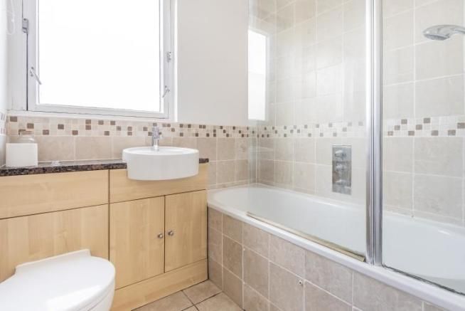 Property photo 3 of 7 Bathroom