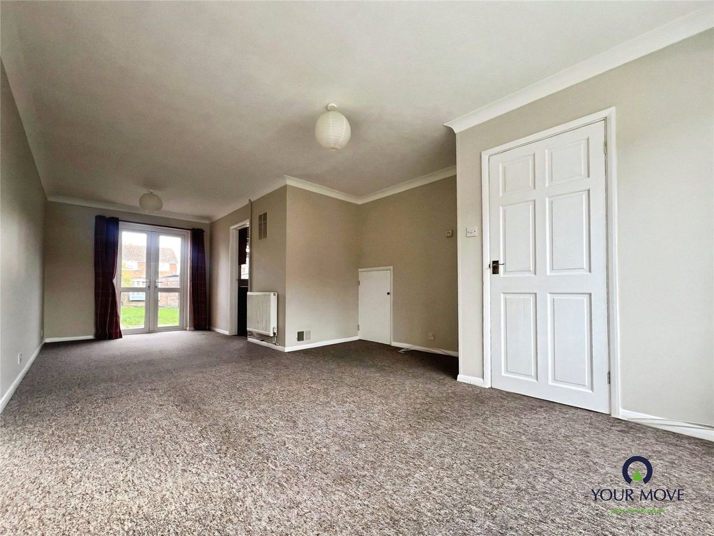 Property photo 2 of 11 Picture No. 15