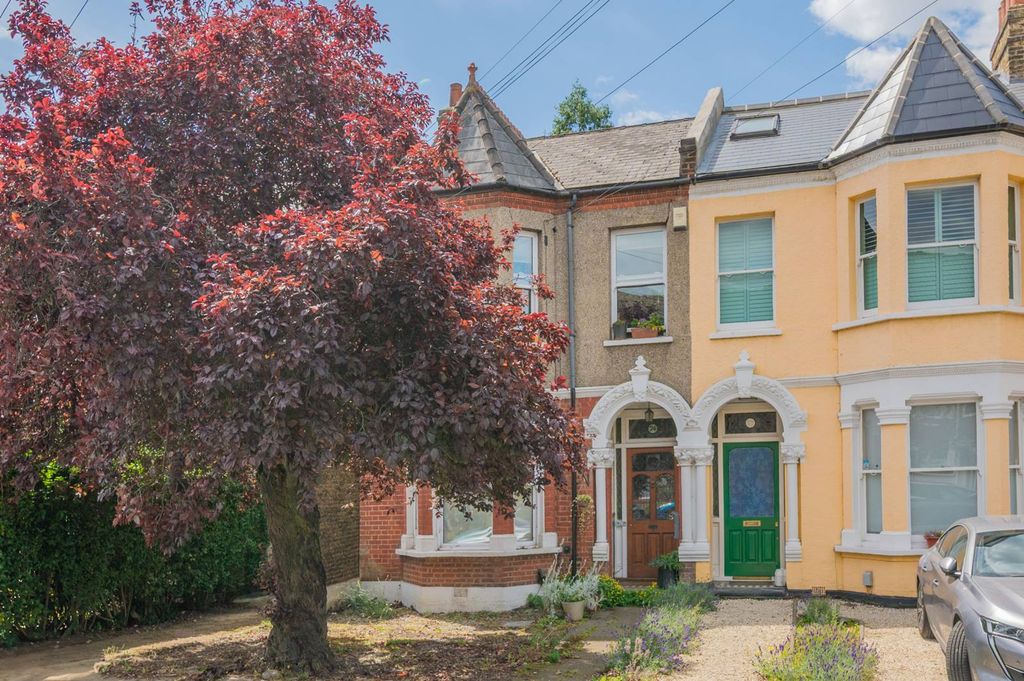 Property photo 1 of 15
