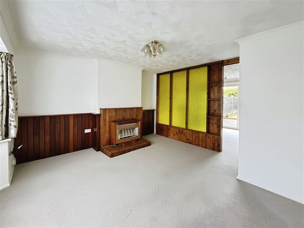 Property photo 3 of 3 Lounge