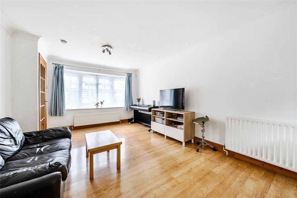 Property photo 3 of 11 Picture No. 04