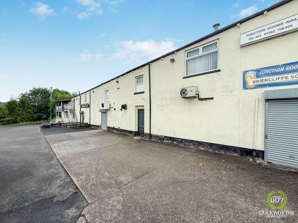 Property photo 3 of 12