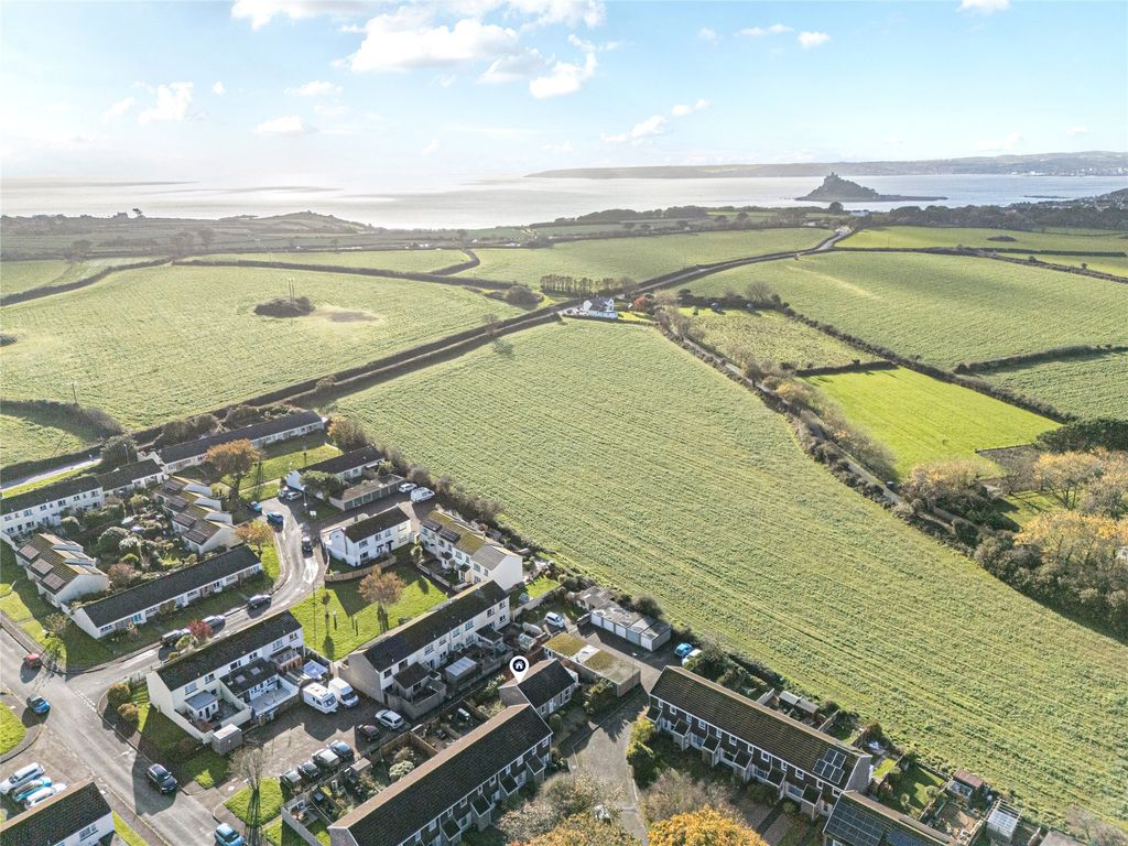 Property photo 2 of 14 Picture No. 23