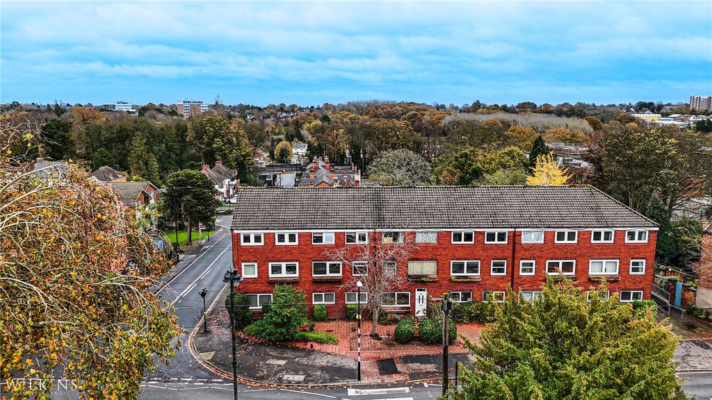 Property photo 1 of 18 Picture No. 23