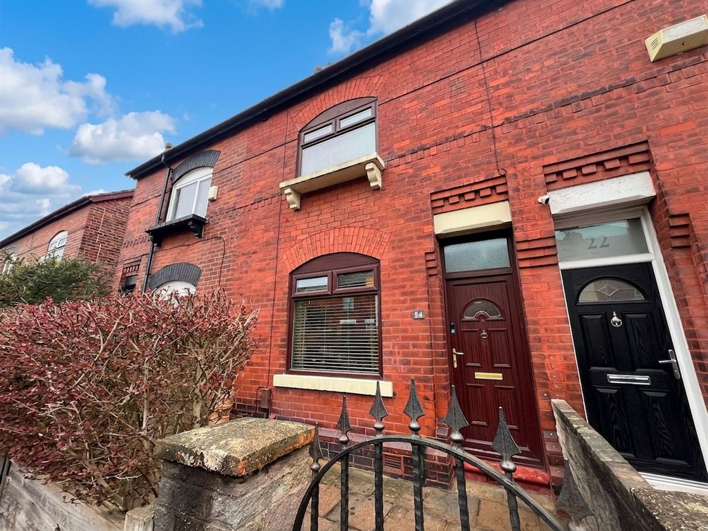 Property photo 2 of 12