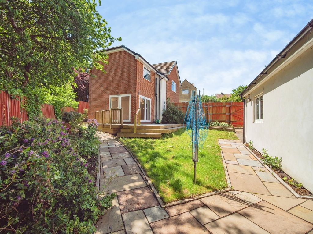 Property photo 2 of 20 Pbox-Img.Jpg