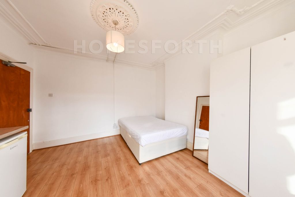 Property photo 3 of 6 Photo 2