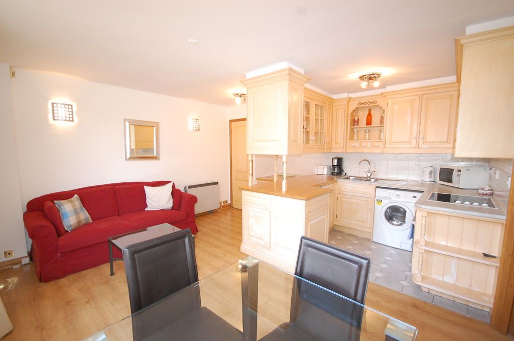 Property photo 2 of 6 Open Plan Kitchen