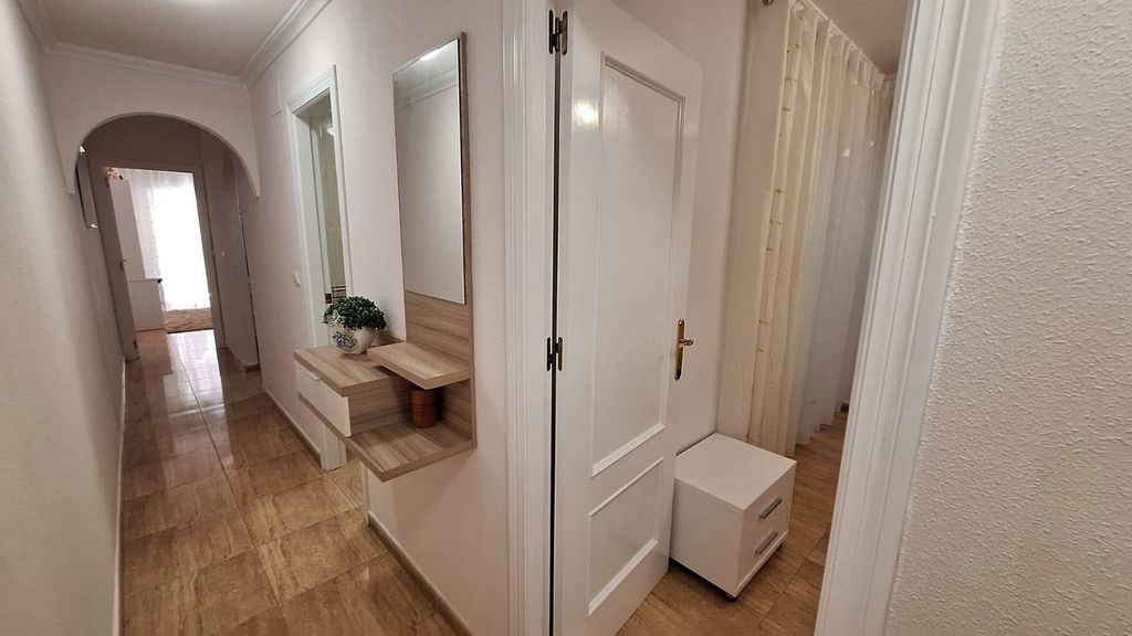 Property photo 1 of 26