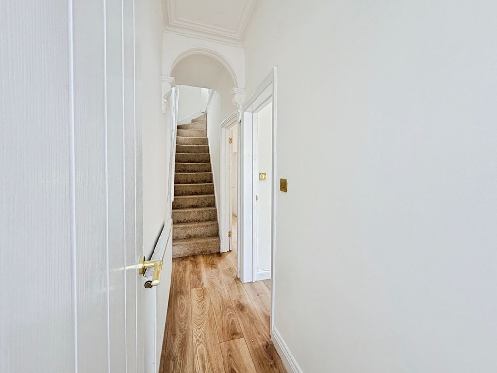 Property photo 2 of 24 4993153
