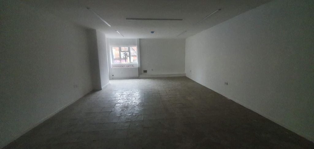 Property photo 3 of 3