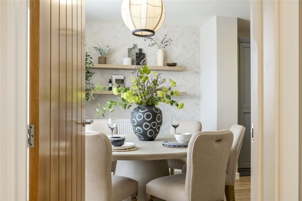 Property photo 3 of 9 Picture No. 30