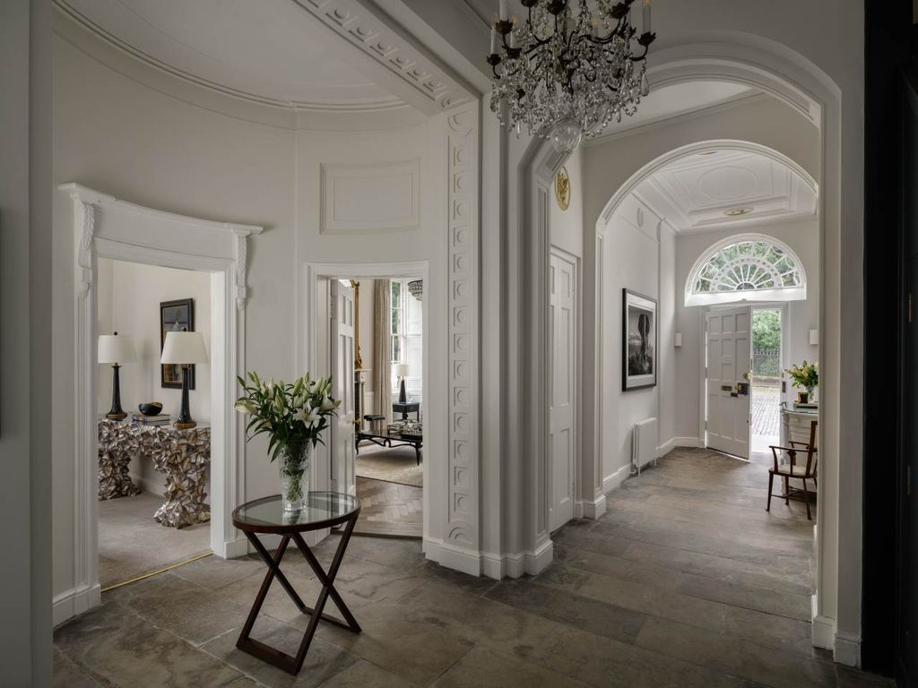 Property photo 1 of 20 Print Hall 2 -? Zac And Zac