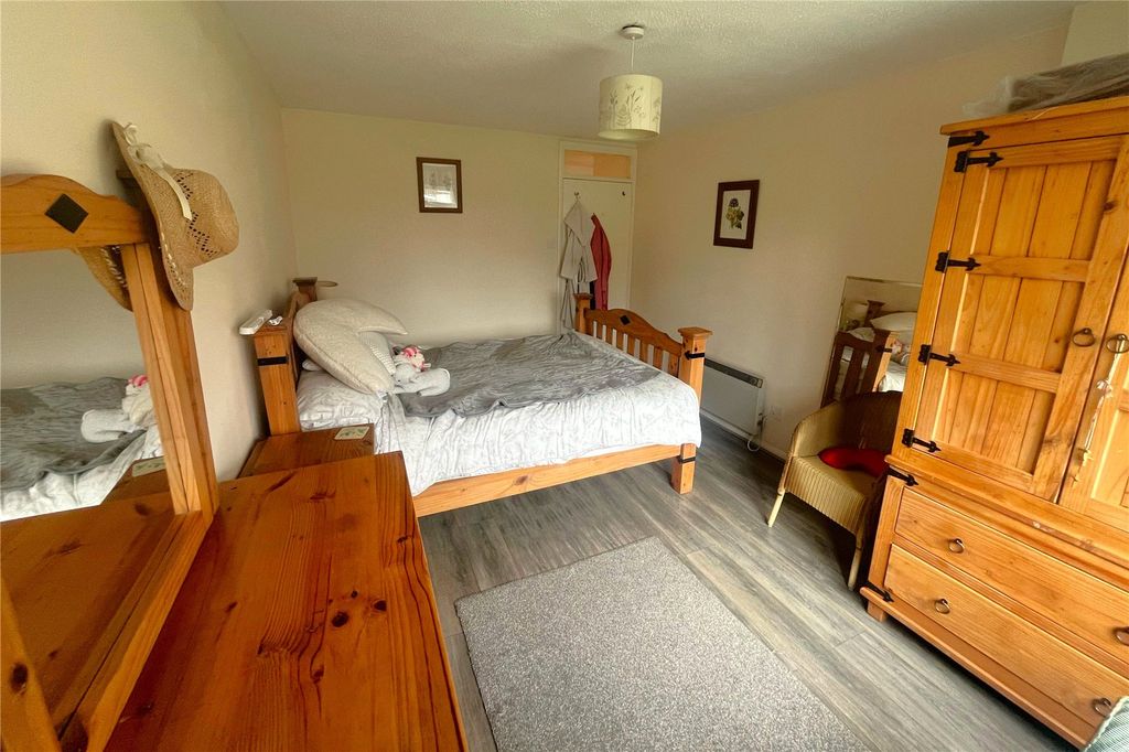 Property photo 3 of 9 Picture No. 07