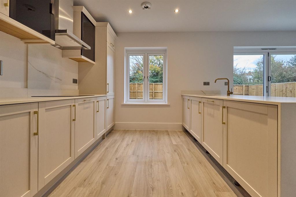 Property photo 3 of 19 Open Plan Living Dining Kitchen To Rear