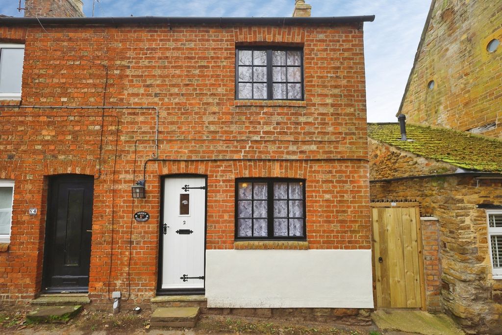 Property photo 2 of 19 Front