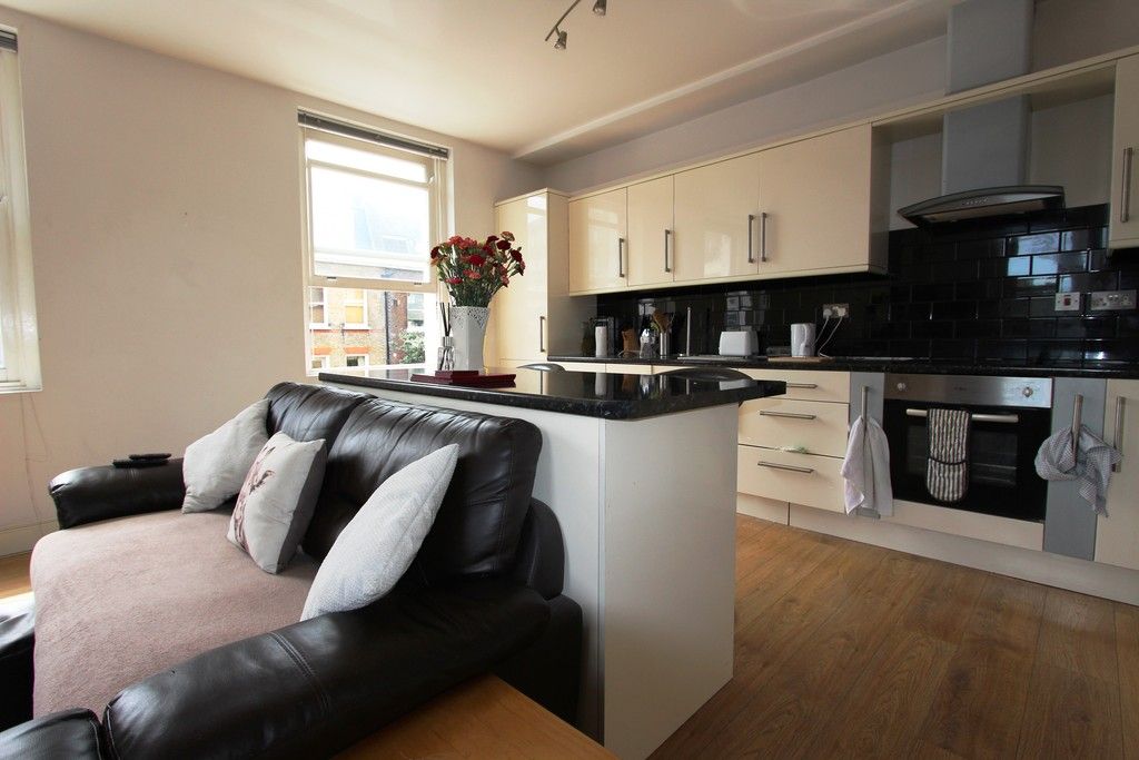 Property photo 3 of 14