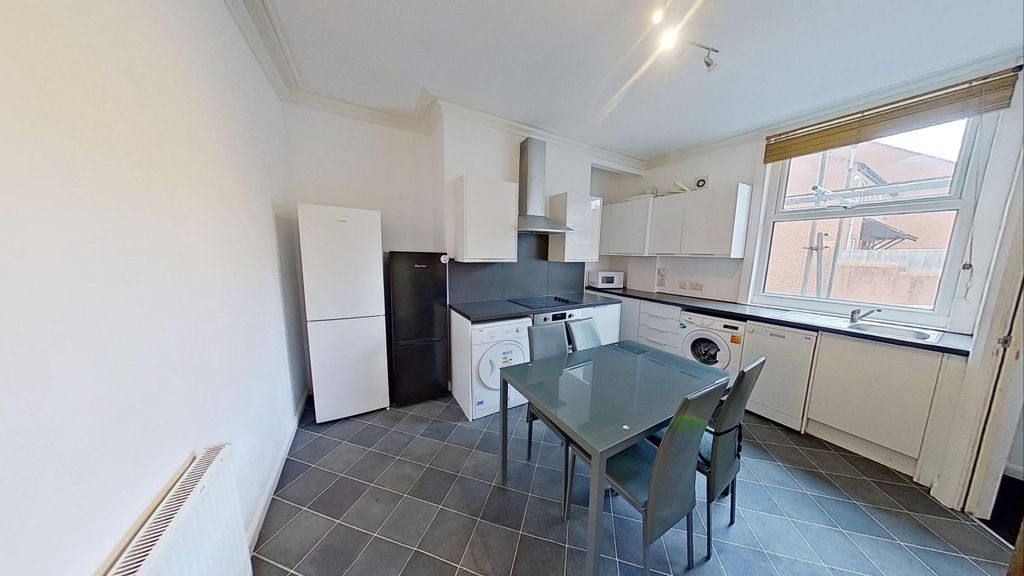 Property photo 1 of 10 24-Thomas-Street-07172024111333.Jpg