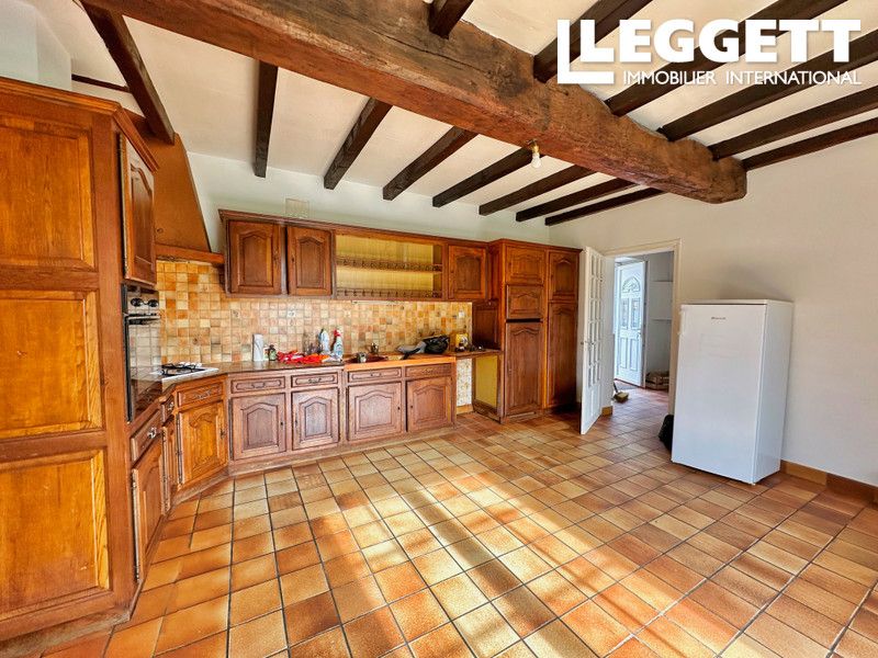 Property photo 3 of 10