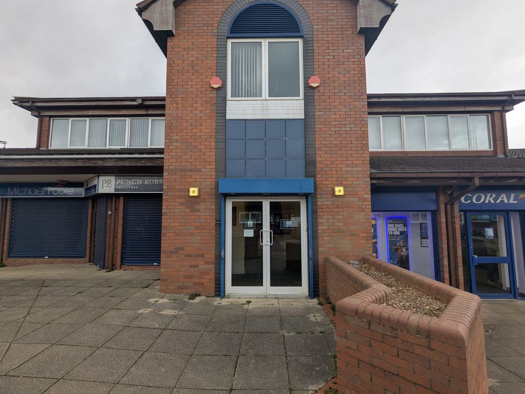 Property photo 2 of 9