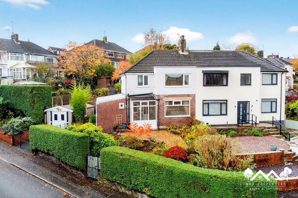 Property photo 1 of 45