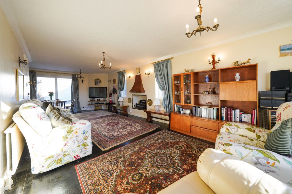 Property photo 3 of 28 Dsc07390.Jpg