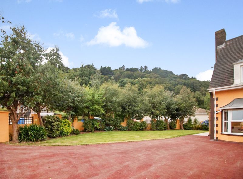 Property photo 2 of 41 15 Queens Valley