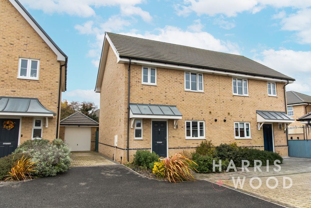 Property photo 1 of 28 4153951