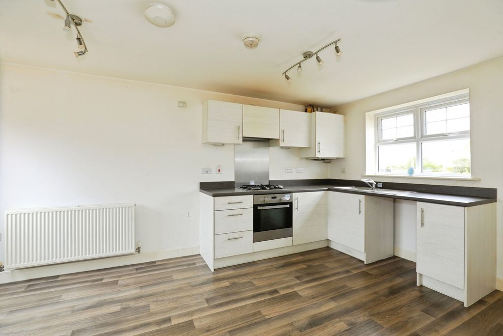 Property photo 2 of 11 Pbox-Img.Jpg