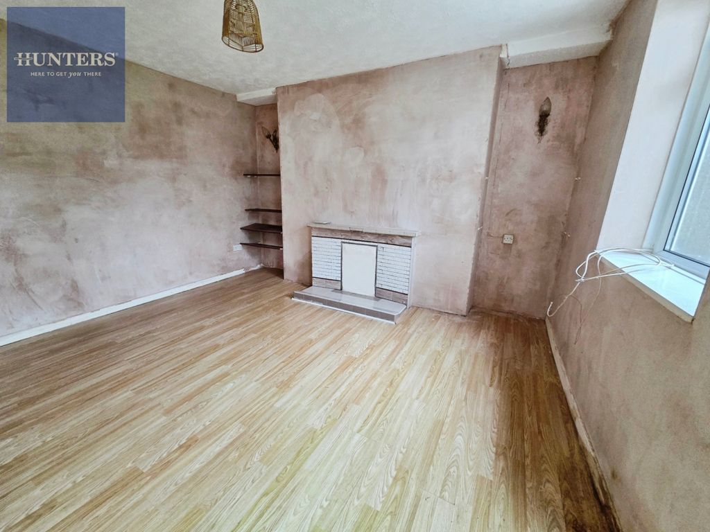 Property photo 2 of 10 Pbox-Img.Jpg