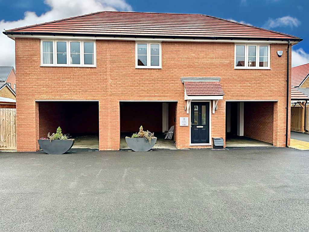 Property photo 1 of 29