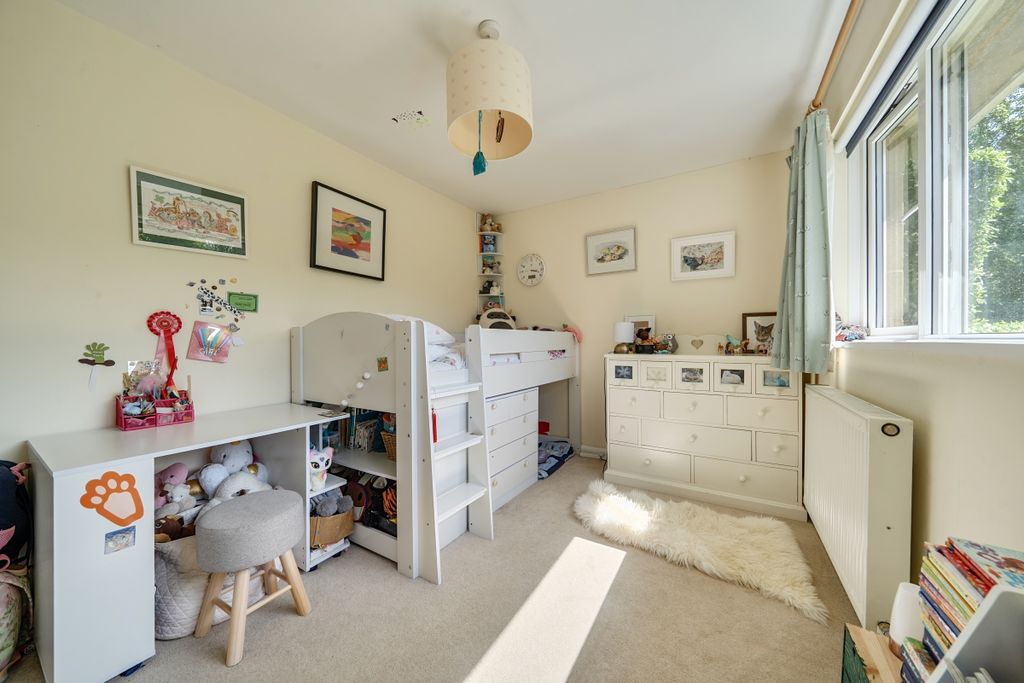 Property photo 3 of 16