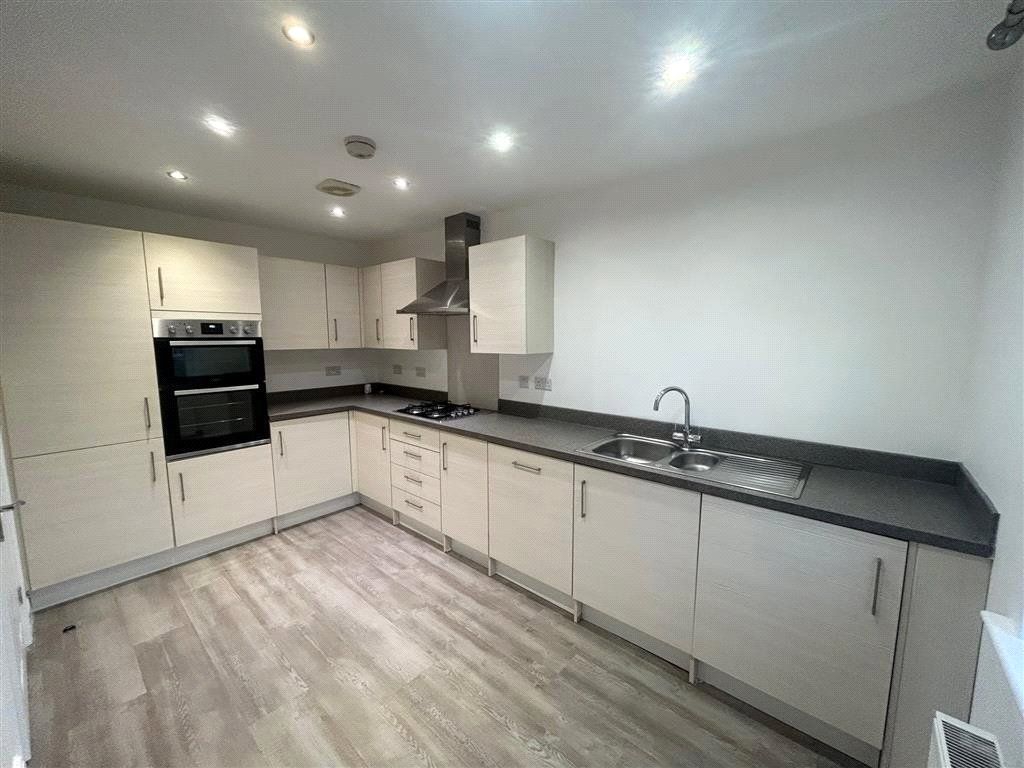 Property photo 2 of 10 Picture No. 05