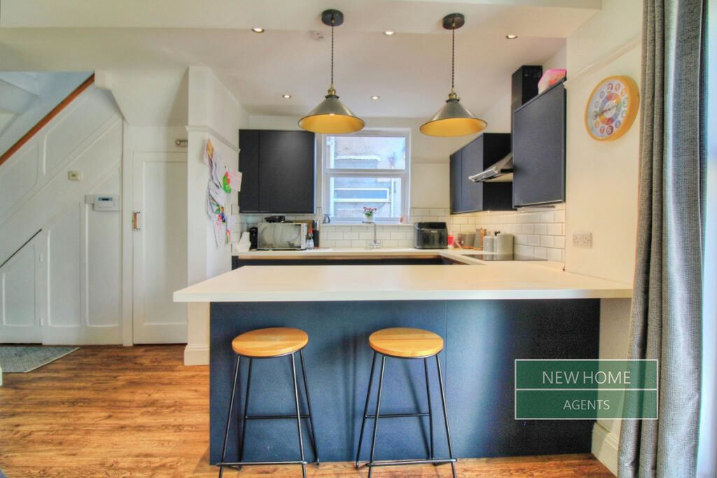 Property photo 3 of 22 Photo 10