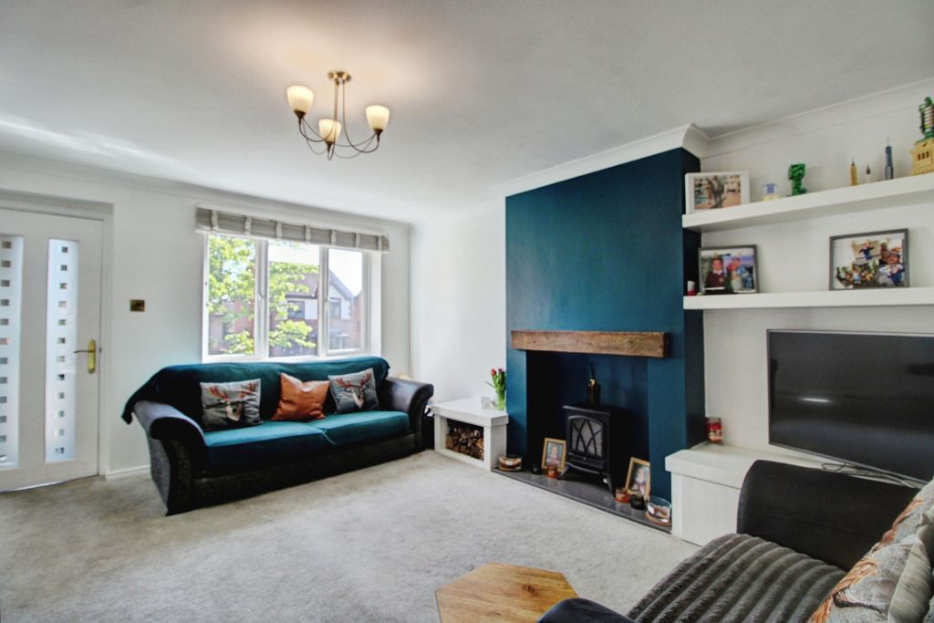Property photo 3 of 16 62c7c6Ad-Img_9070_1_2