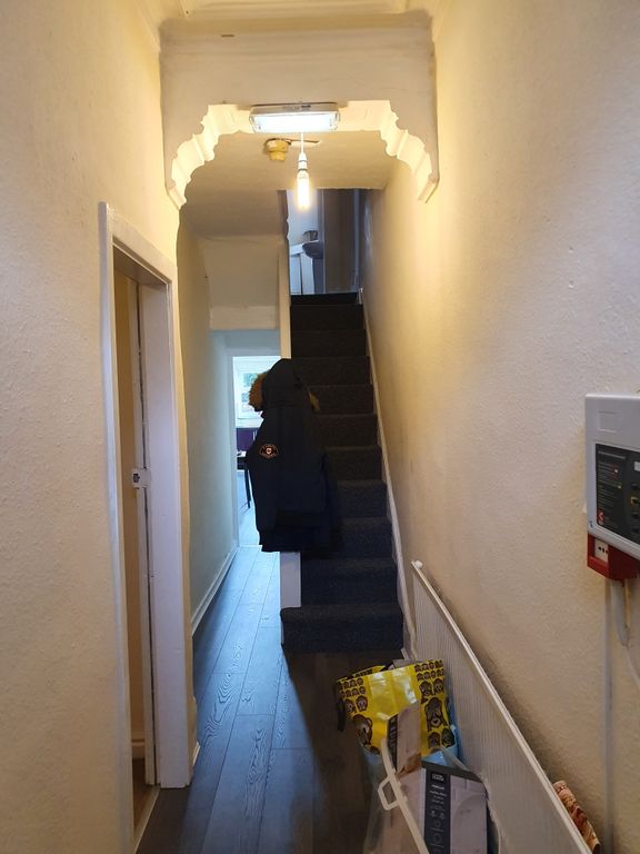 Property photo 2 of 4