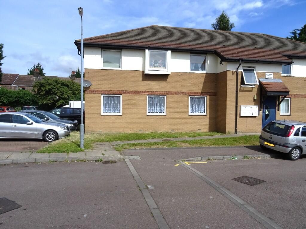 Property photo 1 of 8